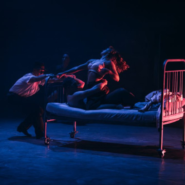 TRAMVAJ DO STANICE TOUHA