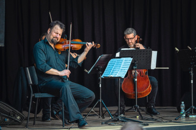 [epoque-quartet1.jpeg]